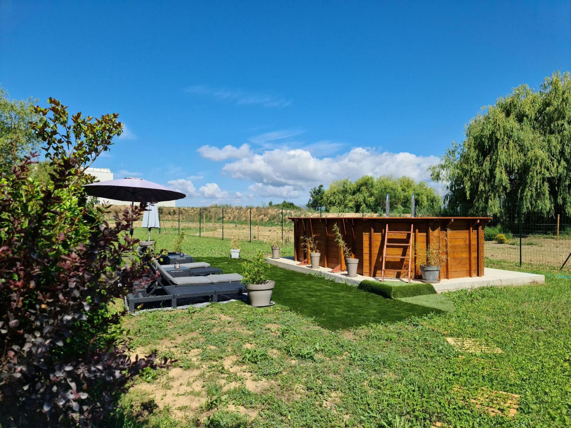 Mas Gabelys Superbe Vue Sainte Victoire Jardin Terrasse Et Piscine Apartment เตรส์ ภายนอก รูปภาพ